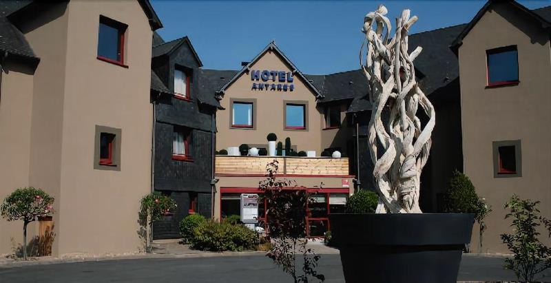 Hotel Antares & Spa La Rivière-Saint-Sauveur Exterior photo